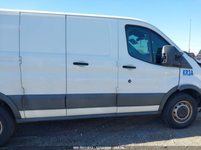 1FTYR1ZM6HKB15805 Ford Transit-250