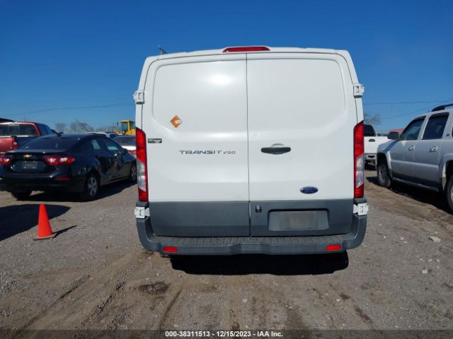 1FTYR1ZM6HKB15805 Ford Transit-250