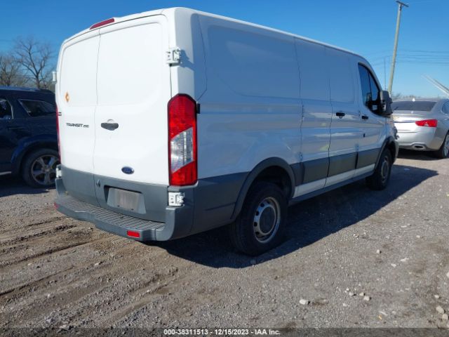 1FTYR1ZM6HKB15805 Ford Transit-250