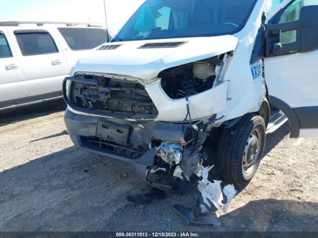 1FTYR1ZM6HKB15805 Ford Transit-250