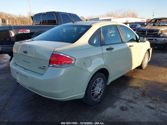 2010 FORD FOCUS SE VIN: 1FAHP3FN4AW211483