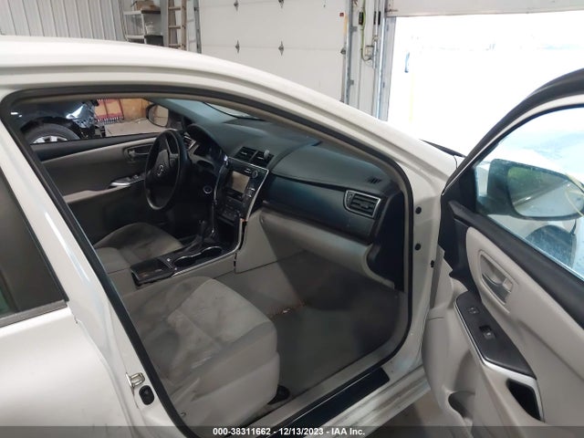 Toyota 2ar-fe 2015 4T4BF1FKXFR486647 Image 22