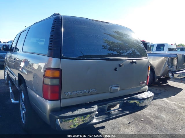 2002 GMC YUKON XL SLT VIN: 3GKEC16T02G328736
