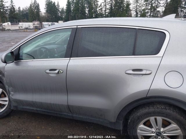 KNDPMCAC1K7585338 KIA Sportage Lx
