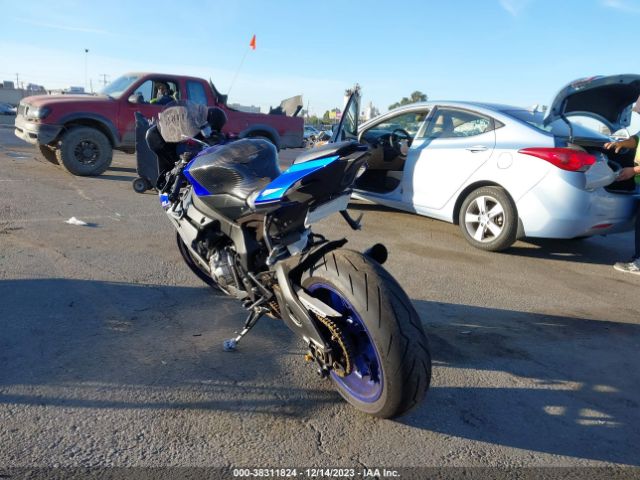 2016 YAMAHA YZFR1S JYARN42Y6GA000099 Photo 2