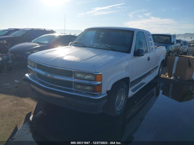 1996 CHEVROLET GMT-400 C1500 VIN: 2GCEC19R5T1190293