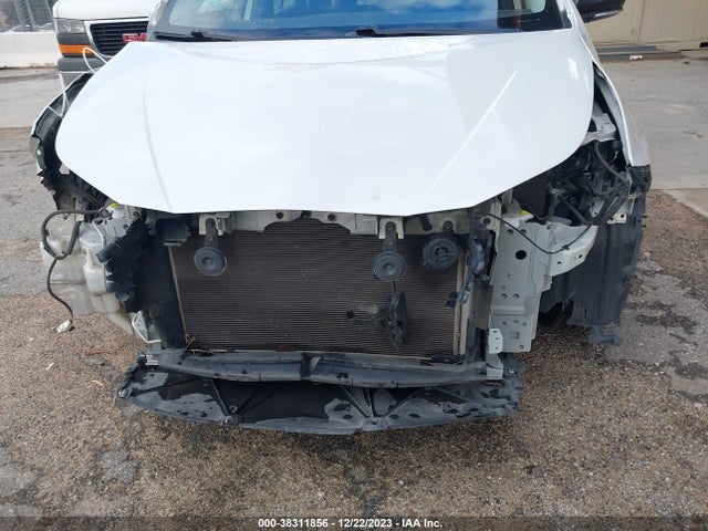 2021 TOYOTA PRIUS LE VIN: JTDKAMFU6M3145183