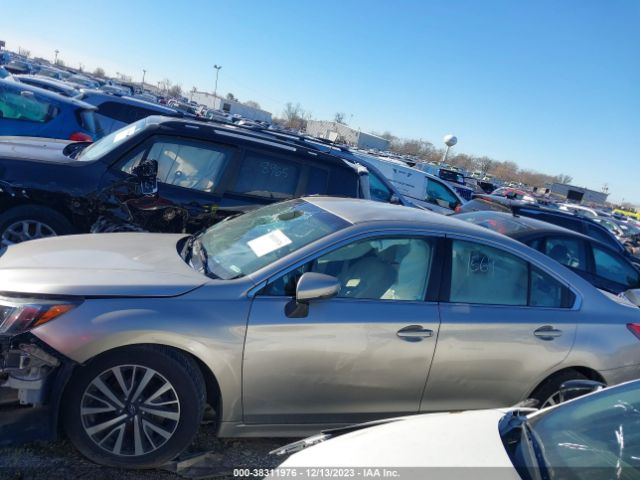 4S3BNAF63J3021629 Subaru Legacy 2.5i Premium