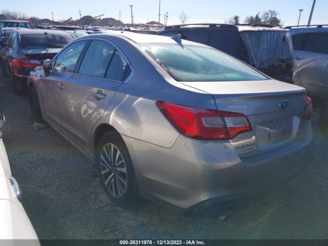 4S3BNAF63J3021629 Subaru Legacy 2.5i Premium