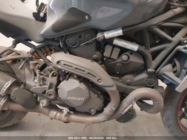2018 DUCATI MONSTER ZDMMACFW3JB025013 Photo 7