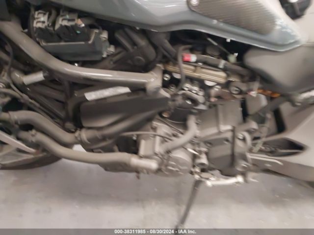 2018 DUCATI MONSTER ZDMMACFW3JB025013 Photo 8