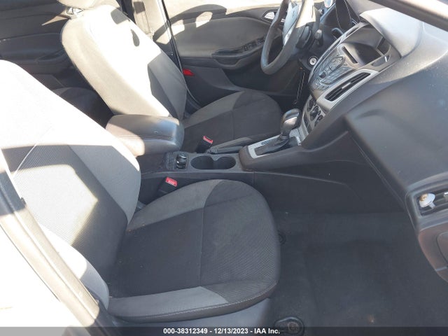2014 FORD FOCUS SE VIN: 1FADP3F25EL277651