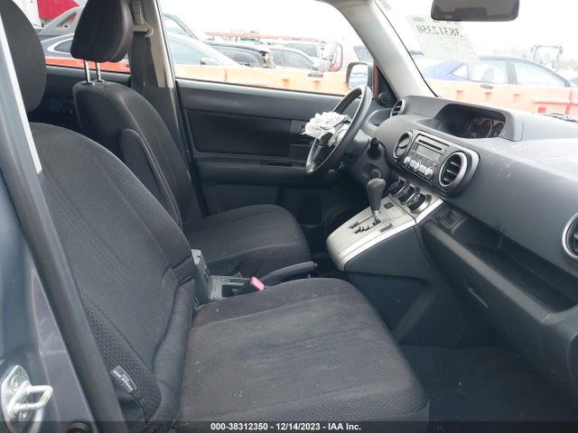 2009 SCION XB VIN: JTLKE50EX91093012