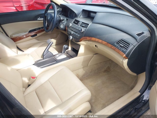2011 HONDA ACCORD 2.4 EX VIN: 1HGCP2F71BA146379