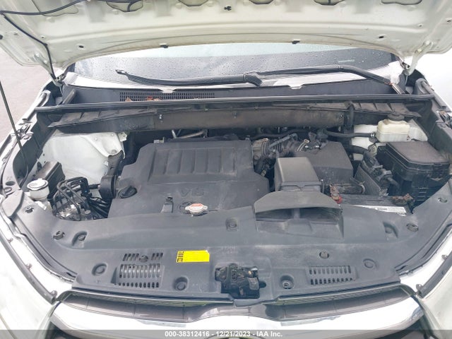 Toyota Highlander Xle V6 2016 5TDJKRFH9GS312860 Image 10