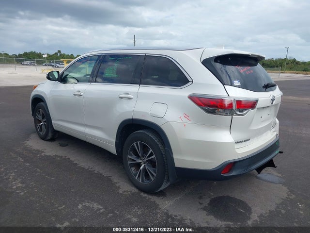 Toyota Highlander Xle V6 2016 5TDJKRFH9GS312860 Image 3