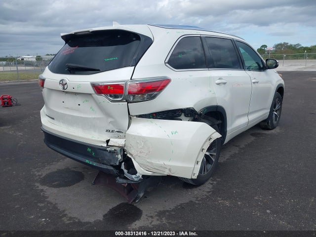 Toyota Highlander Xle V6 2016 5TDJKRFH9GS312860 Image 6