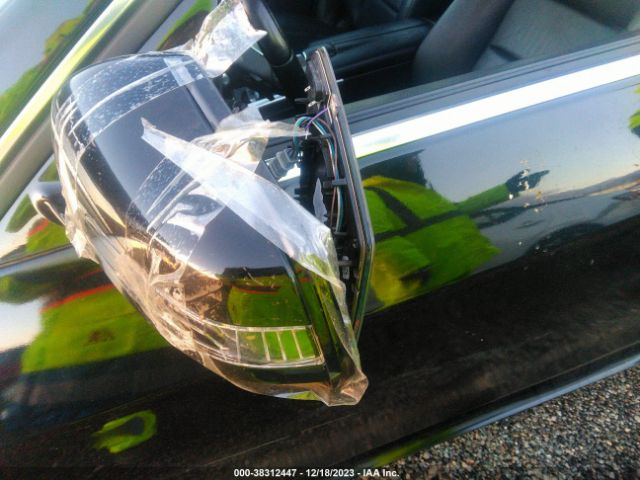 WDDHF8JB7EB015581 Mercedes-Benz E 350 4matic