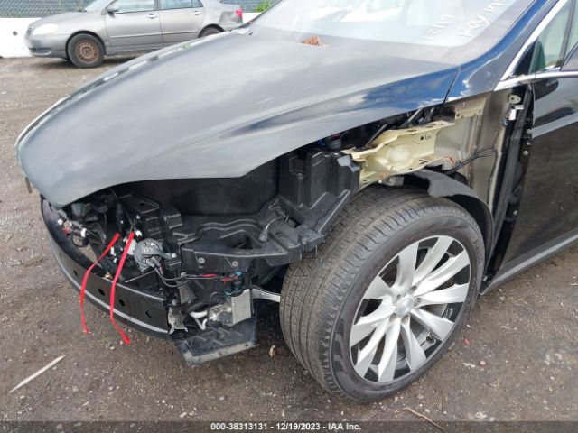 5YJXCBE26LF219692 Tesla Model X Long Range Dual Motor All-wheel Drive/long Range Plus Dual Motor All-wheel Drive
