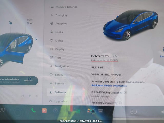 2018 TESLA MODEL 3 5YJ3E1EB3JF070061 Photo 6