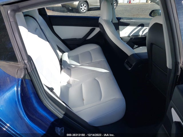 2018 TESLA MODEL 3 5YJ3E1EB3JF070061 Photo 7