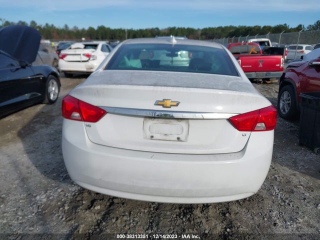 Chevrolet IMPALA 1LT 2018 2G1105S39J9135440 Image 16