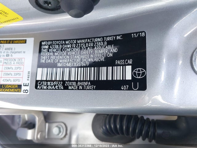 Toyota C-HR XLE 2019 NMTKHMBX1KR078479 Image 9
