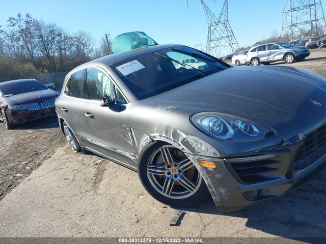 2015 PORSCHE MACAN WP1AB2A56FLB65707 Photo 0