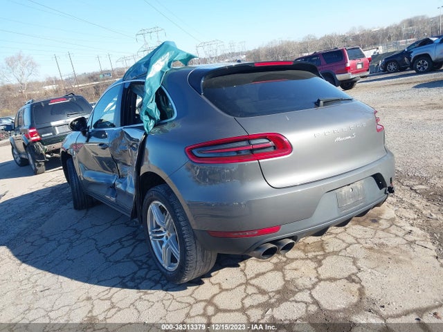 2015 PORSCHE MACAN WP1AB2A56FLB65707 Photo 2