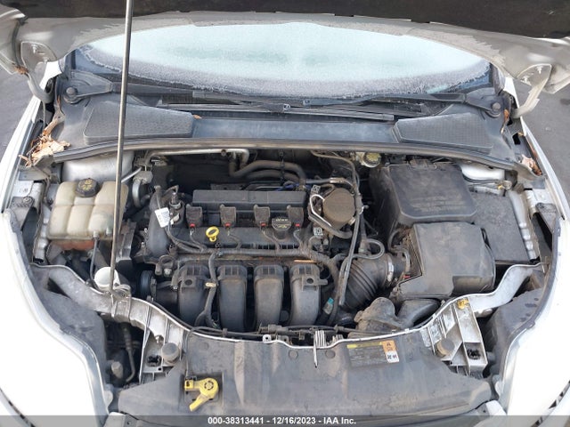 2014 FORD FOCUS SE VIN: 1FADP3F29EL201379