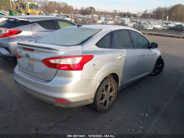 2014 FORD FOCUS SE VIN: 1FADP3F29EL201379