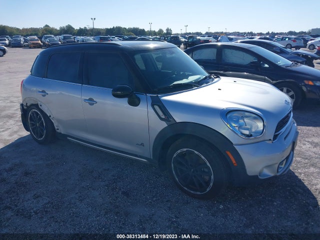 2015 MINI COUNTRYMAN WMWZC5C56FWP43316 Photo 0