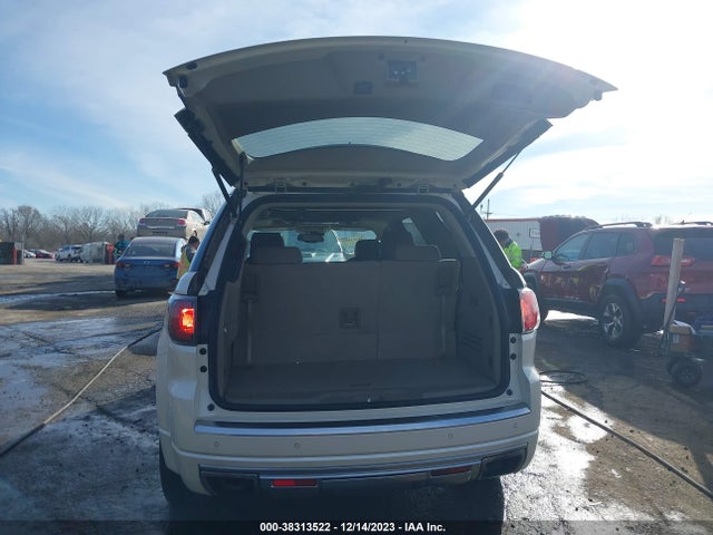 1GKKRTKD1EJ360660 GMC Acadia Denali