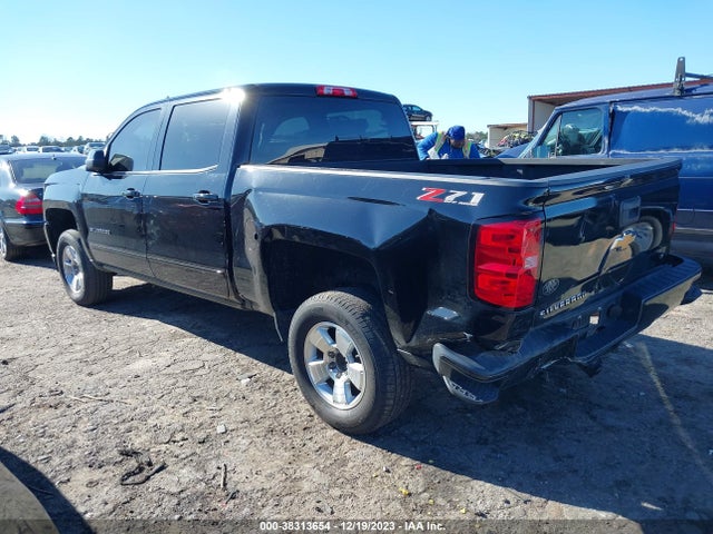 Chevrolet Silverado 1500 2lt 2018 3GCUKREC6JG631657 Image 3