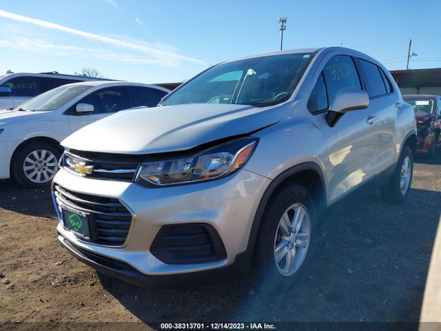 Chevrolet Trax Awd Ls 2020 KL7CJNSB5LB033006 Image 2