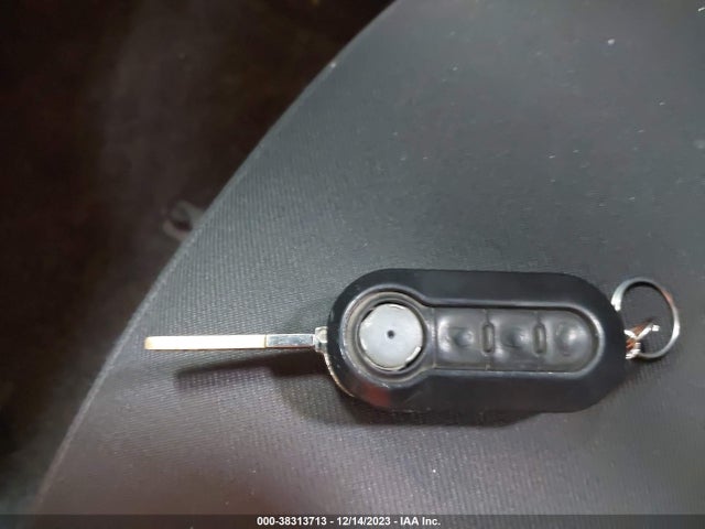 2015 FIAT 500 3C3CFFAR3FT710036 Photo 10