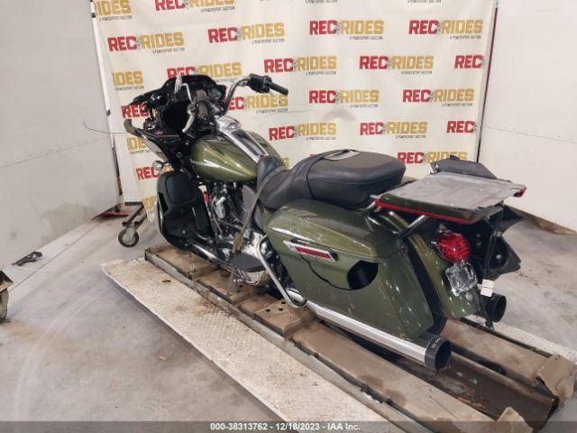 2022 HARLEY-DAVIDSON FLTRK 1HD1KZF12NB614416 Photo 2