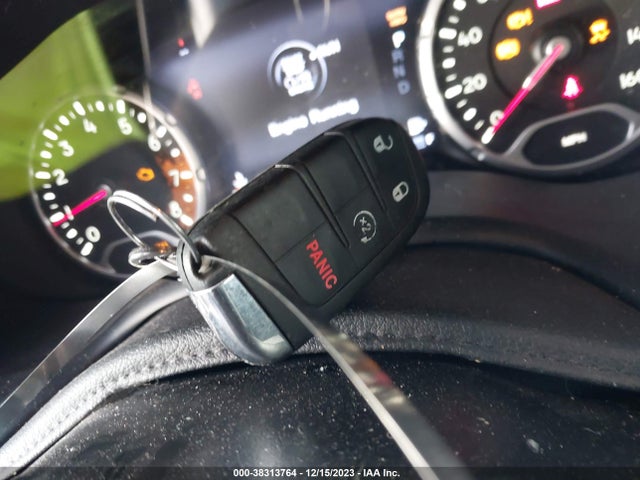 Jeep Renegade Limited 2016 ZACCJBDT6GPD30322 Image 11