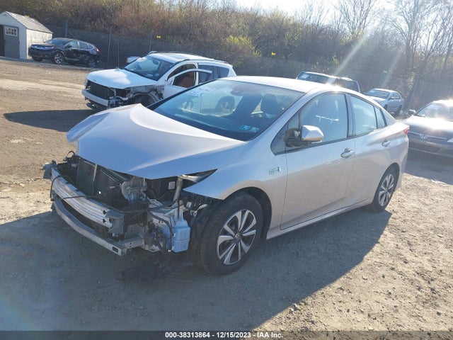 Toyota Prius Prime Plus 2017 JTDKARFP3H3001409 Image 2