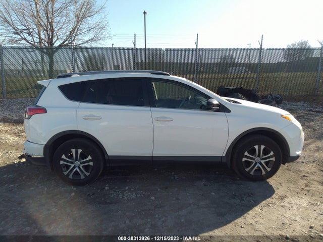 2017 TOYOTA RAV4 LE VIN: JTMBFREV2HJ126270