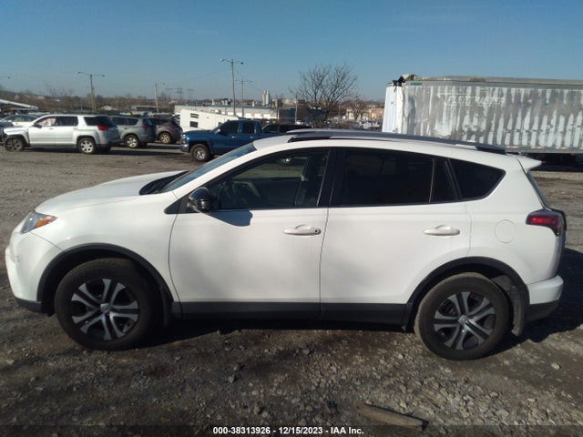 2017 TOYOTA RAV4 LE VIN: JTMBFREV2HJ126270