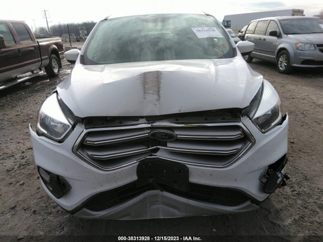 Ford ESCAPE SE 2017 1FMCU9GD3HUA94339 Image 13