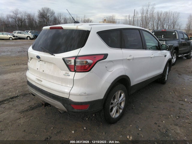 Ford ESCAPE SE 2017 1FMCU9GD3HUA94339 Image 4