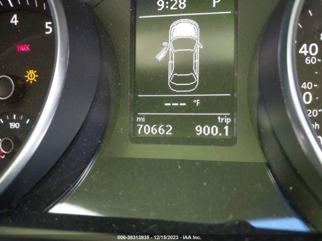 1VWAA7A3XJC020613 Volkswagen Passat 2.0t R-line/2.0t S