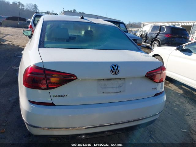 1VWAA7A3XJC020613 Volkswagen Passat 2.0t R-line/2.0t S
