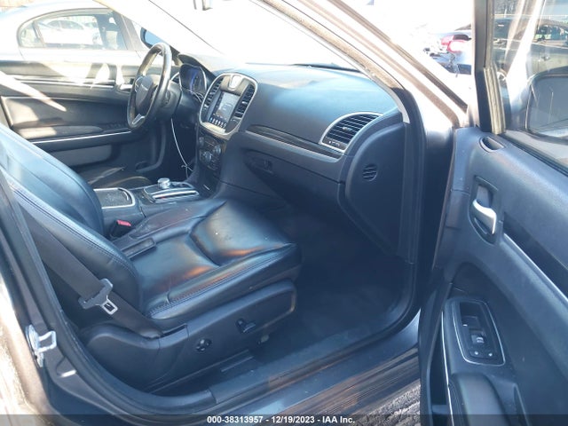2C3CCARG4HH603832 Chrysler 300 Touring