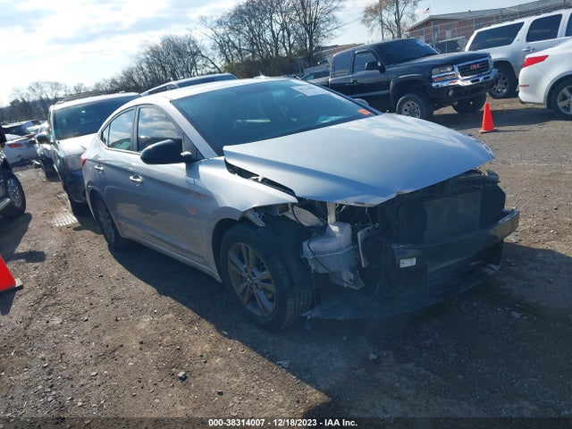2017 5NPD84LF9HH197265 main image