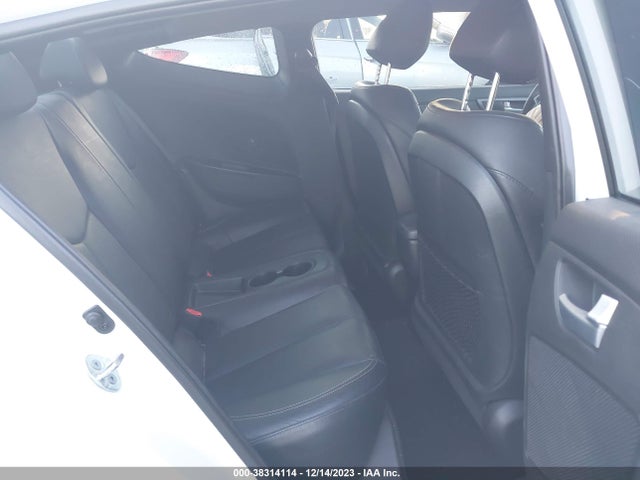 Продаж на аукціоні авто 2013 Hyundai Veloster Turbo W/black, vin: KMHTC6AE4DU144064, номер лоту: 38314114