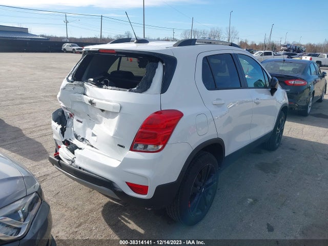 Chevrolet Trax Awd Lt 2022 KL7CJPSM5NB505947 Image 4