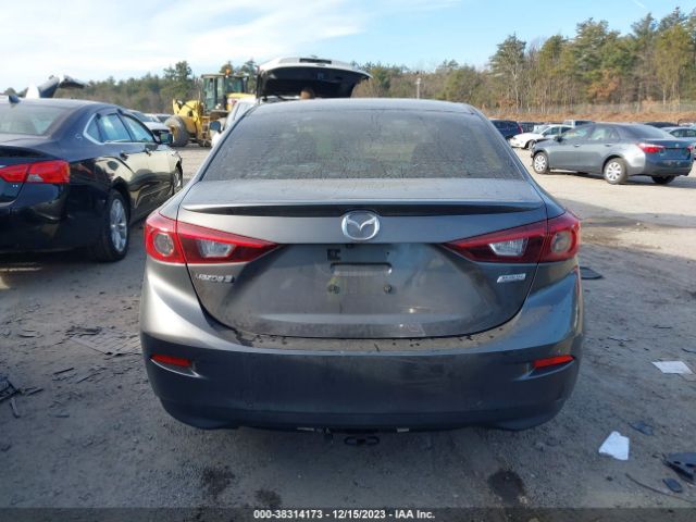 3MZBN1W38JM178168 Mazda Mazda3 Grand Touring